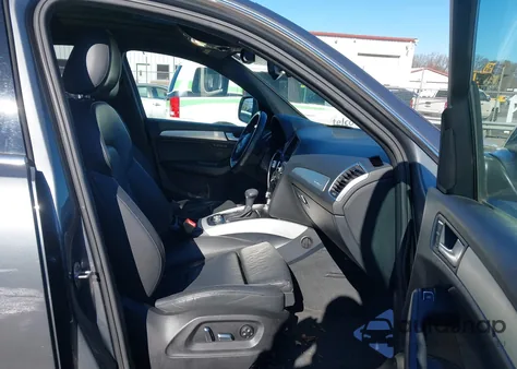 2013 Audi Q5 3.0T Premium Plus z USA, uszkodzony, nr VIN WA1DGAFP6DA051262